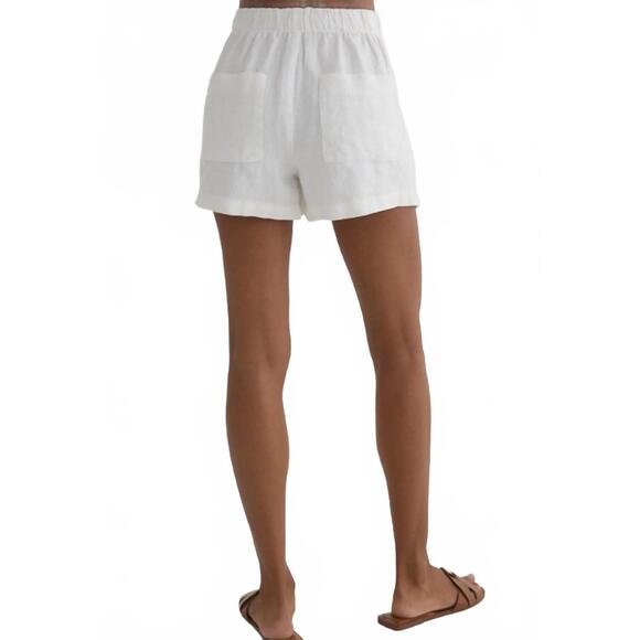 NEW BELLA DAHL double pleat short in white